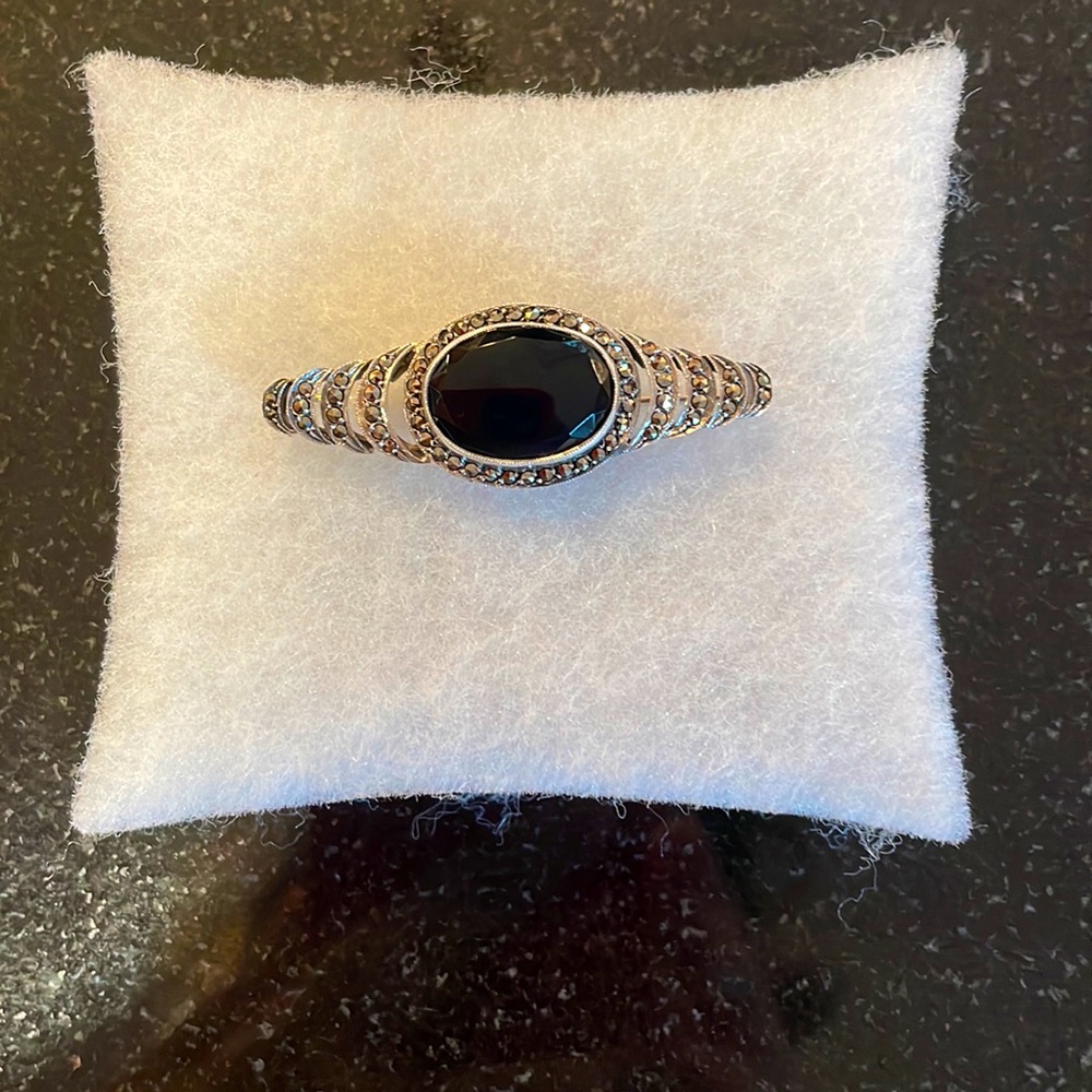 Vintage Art Deco Marcasite Pin